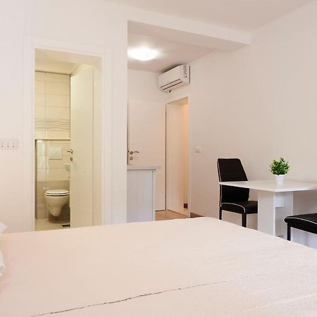 Cutan Apartamento Trogir Exterior foto