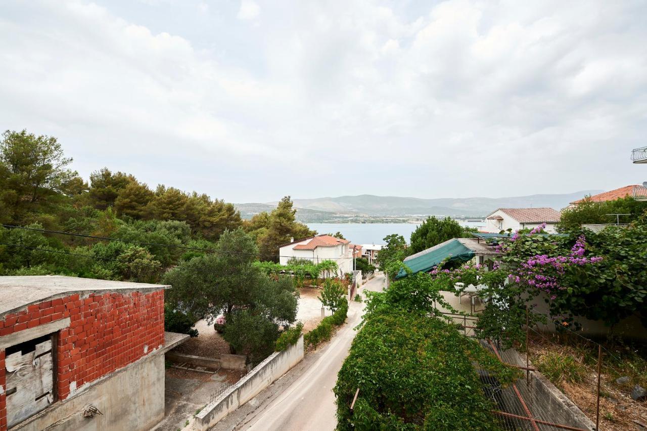 Cutan Apartamento Trogir Exterior foto