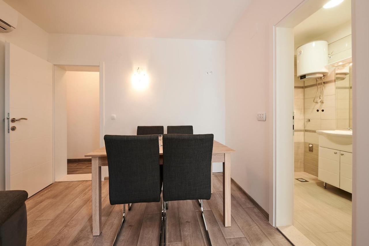 Cutan Apartamento Trogir Exterior foto