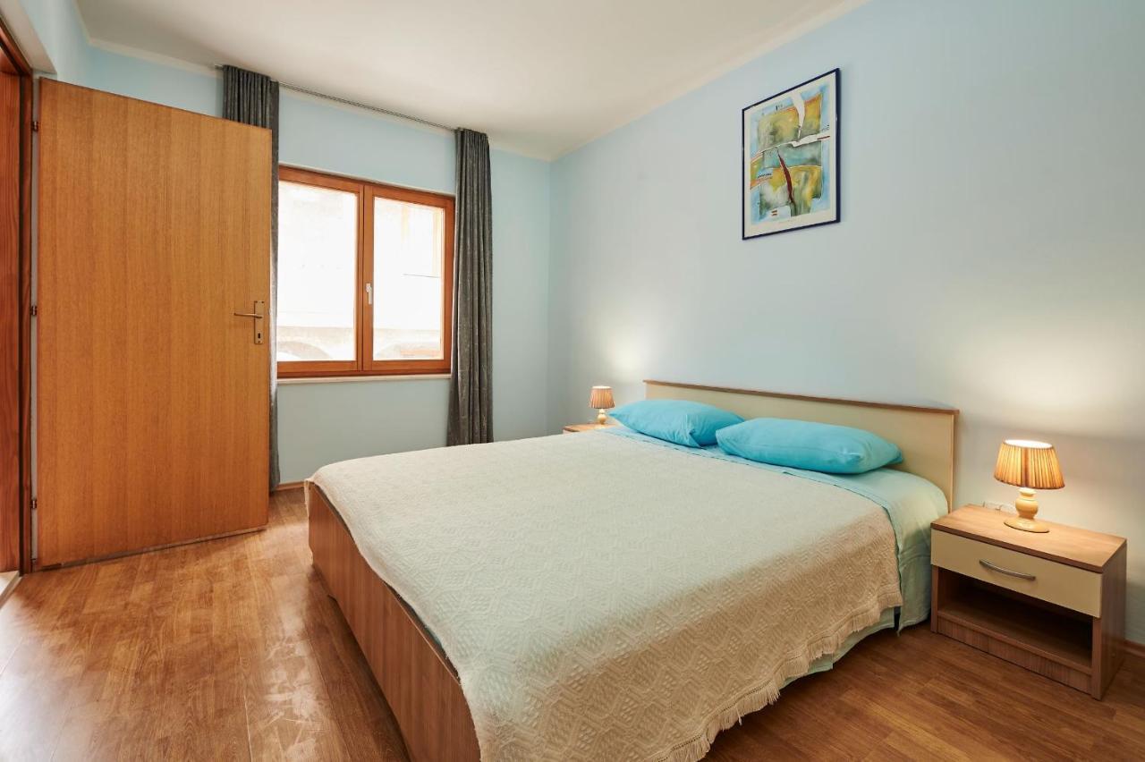 Cutan Apartamento Trogir Exterior foto