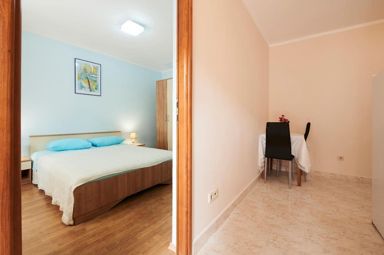 Cutan Apartamento Trogir Exterior foto