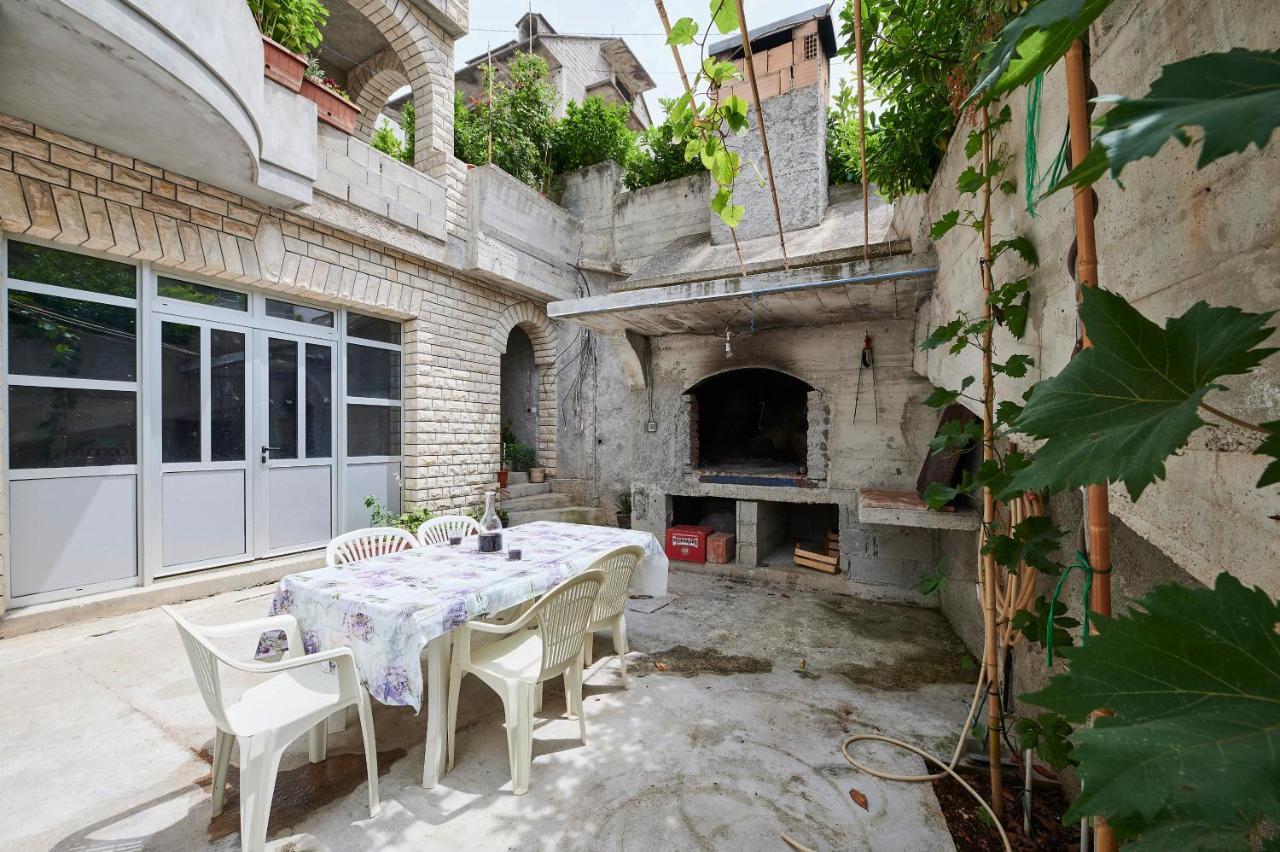 Cutan Apartamento Trogir Exterior foto