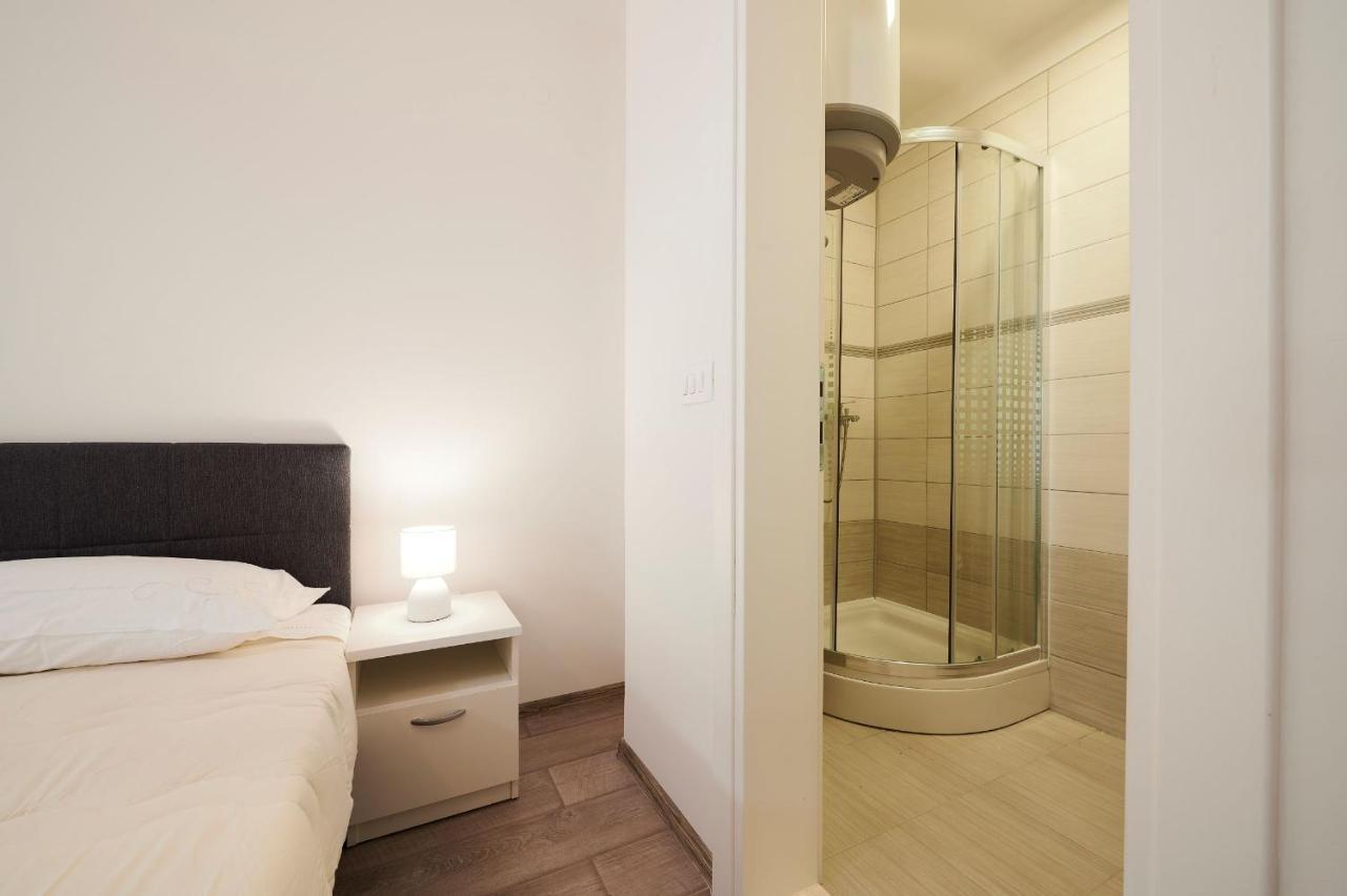 Cutan Apartamento Trogir Exterior foto