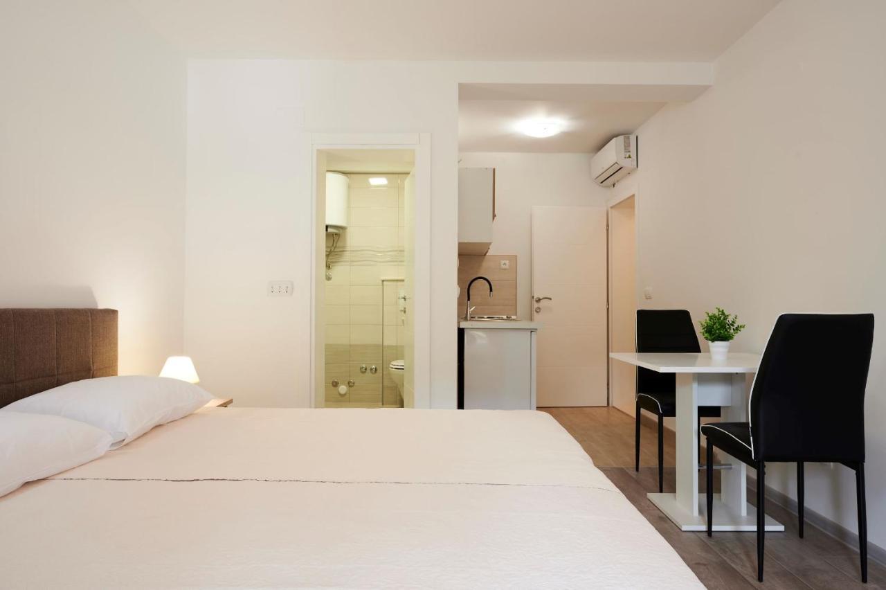 Cutan Apartamento Trogir Exterior foto