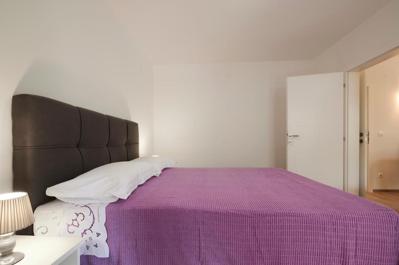 Cutan Apartamento Trogir Exterior foto