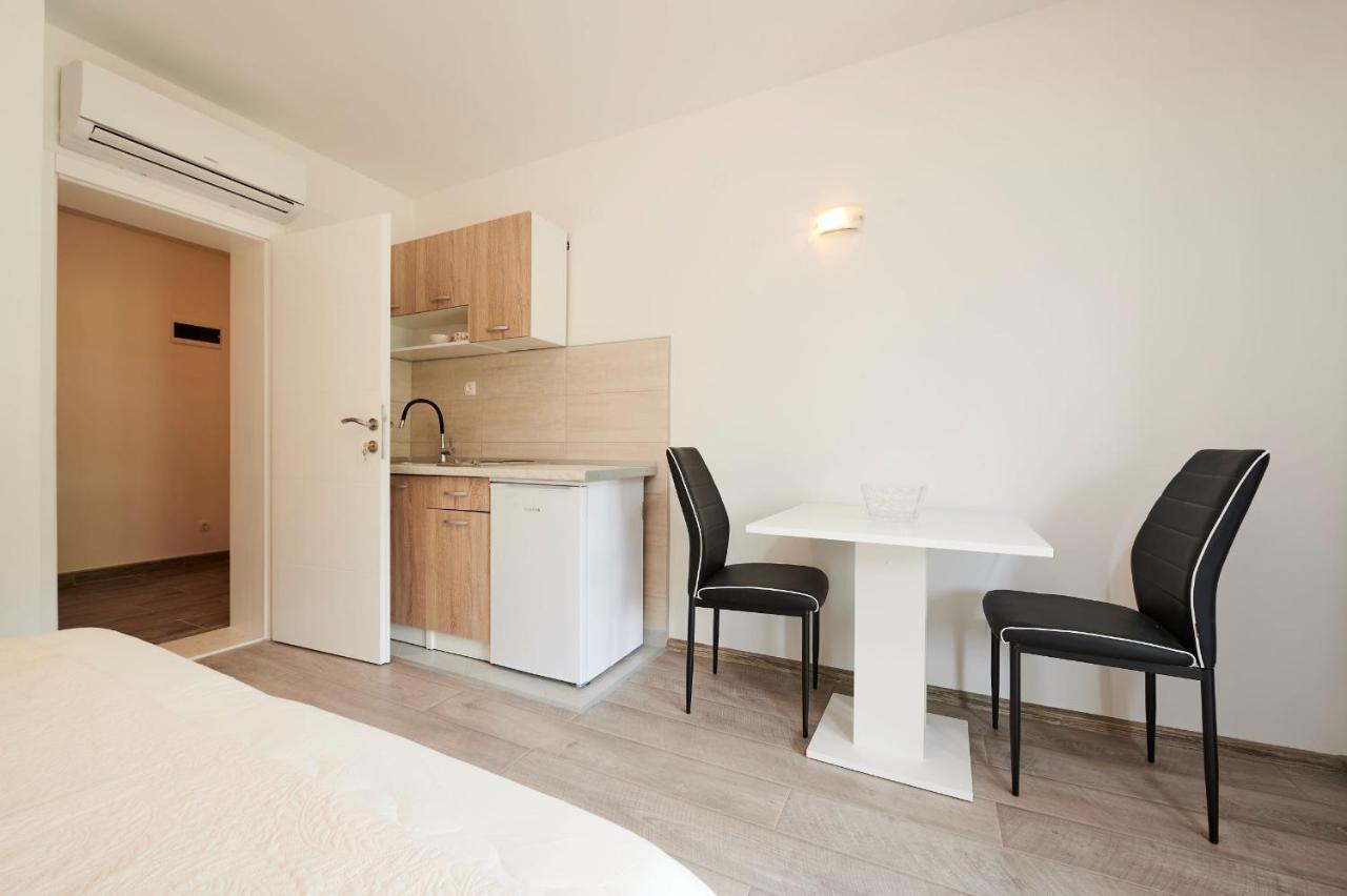 Cutan Apartamento Trogir Exterior foto
