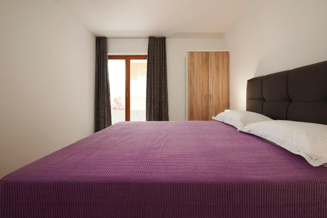 Cutan Apartamento Trogir Exterior foto